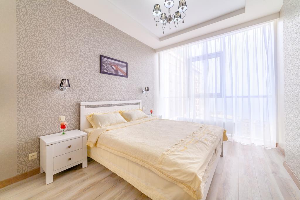 Apartment Pearl Of Arcadia โอเดสซา ภายนอก รูปภาพ