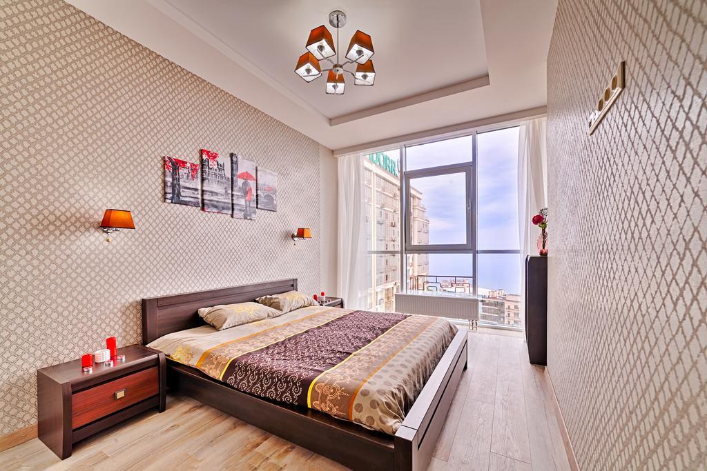 Apartment Pearl Of Arcadia โอเดสซา ภายนอก รูปภาพ