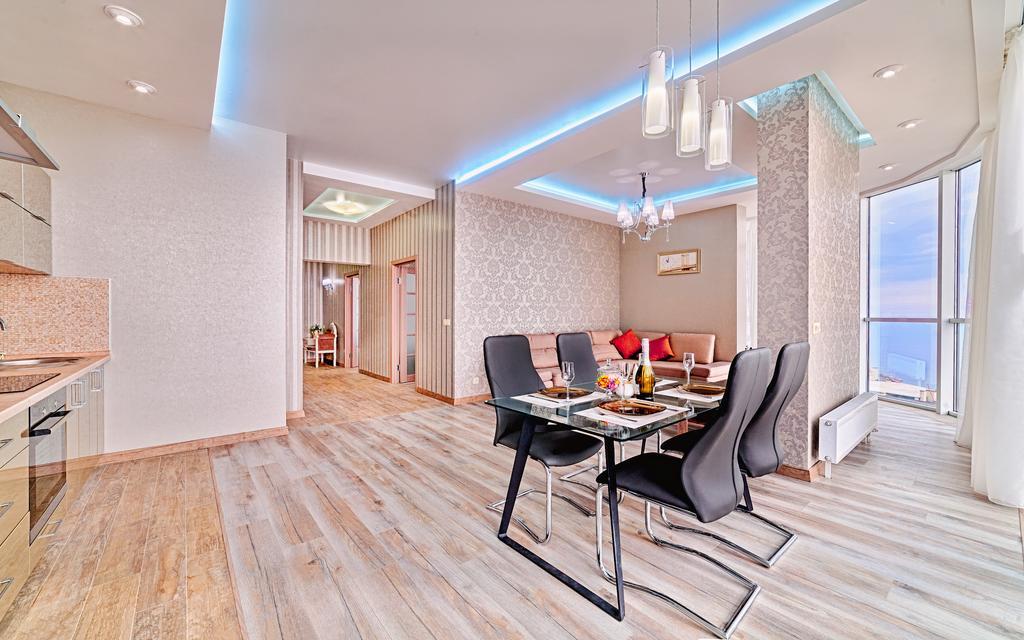 Apartment Pearl Of Arcadia โอเดสซา ภายนอก รูปภาพ